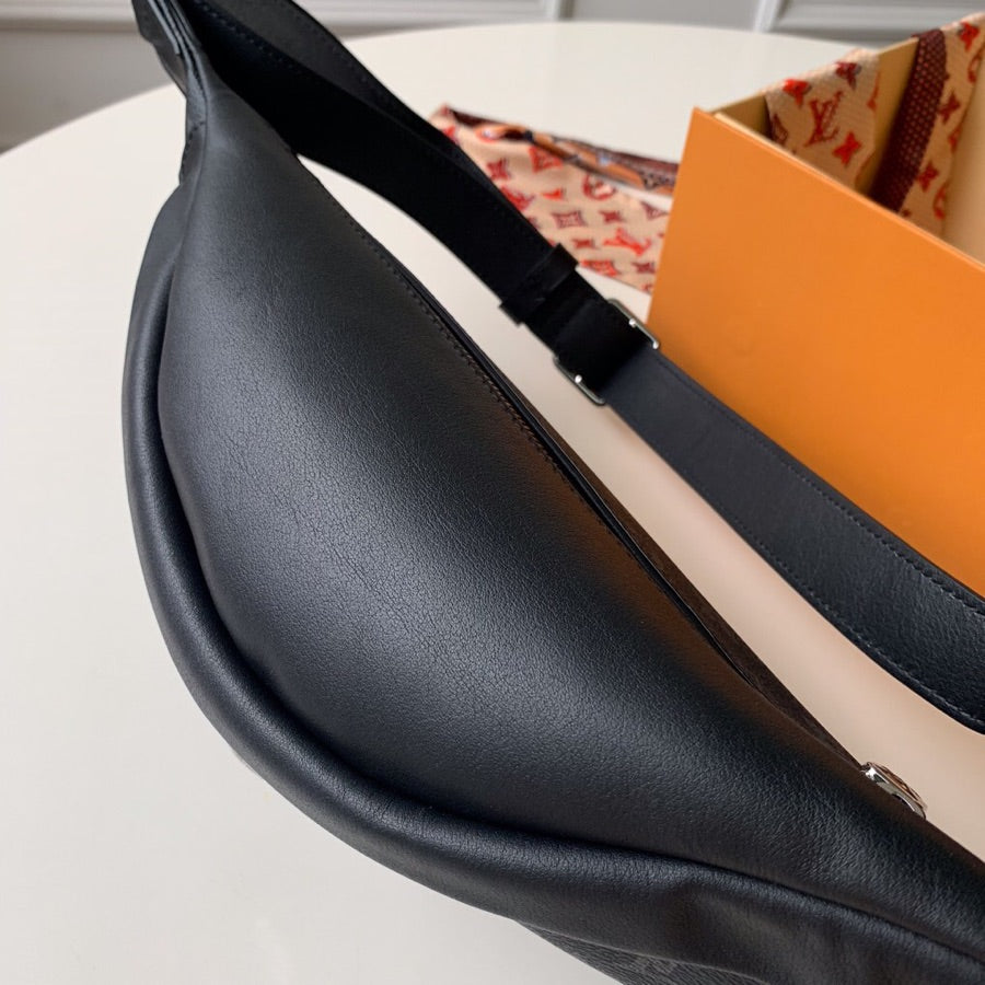 [TOP] L&V L*V Discovery Monogram Eclipse Bumbag - Black - LV Louis Vuitton