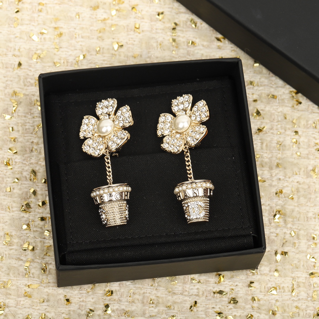 [Top] CH@NEL Potted Flower Earrings - Chanel