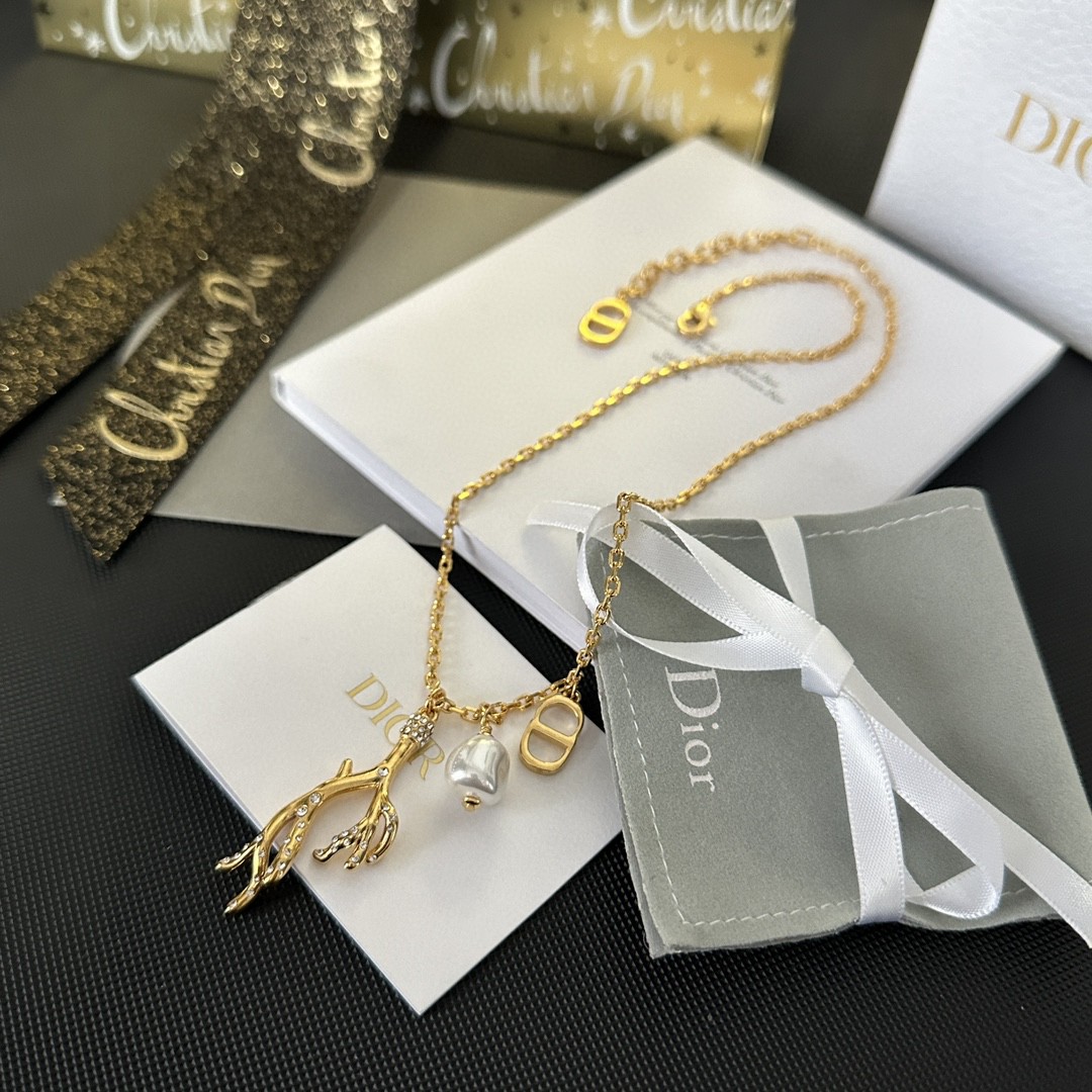[TOP] D!or Antler Pearl Necklace Christian Dior