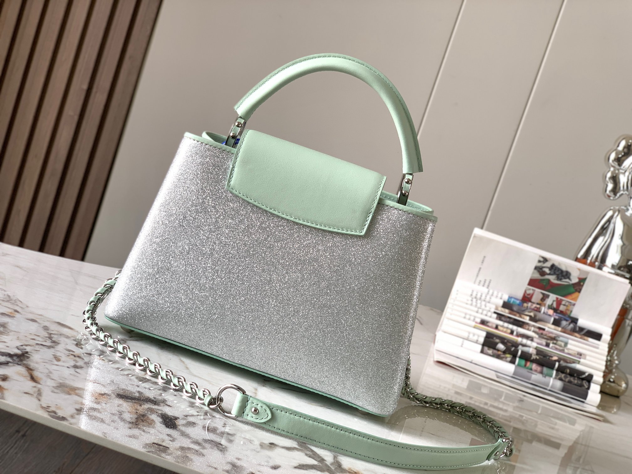 [TOP] L&V Capucines Star Crystal Shell Buckle Bag LV Louis Vuitton
