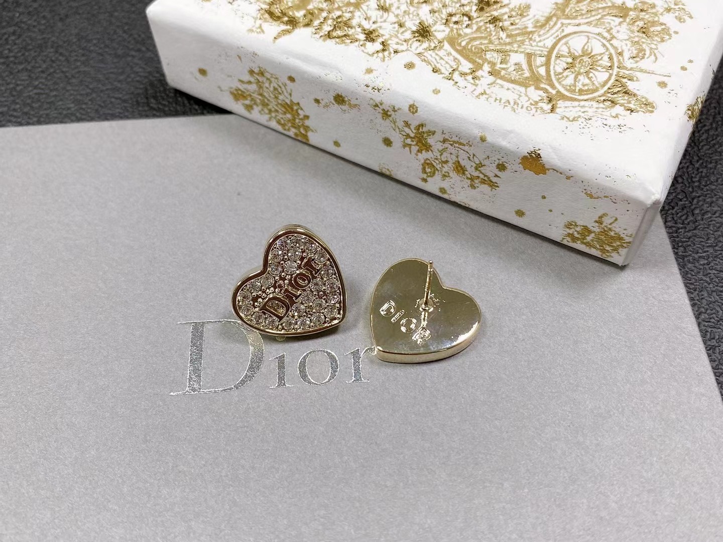[TOP] D!or Heart Stud Earrings - Gold - Christian Dior