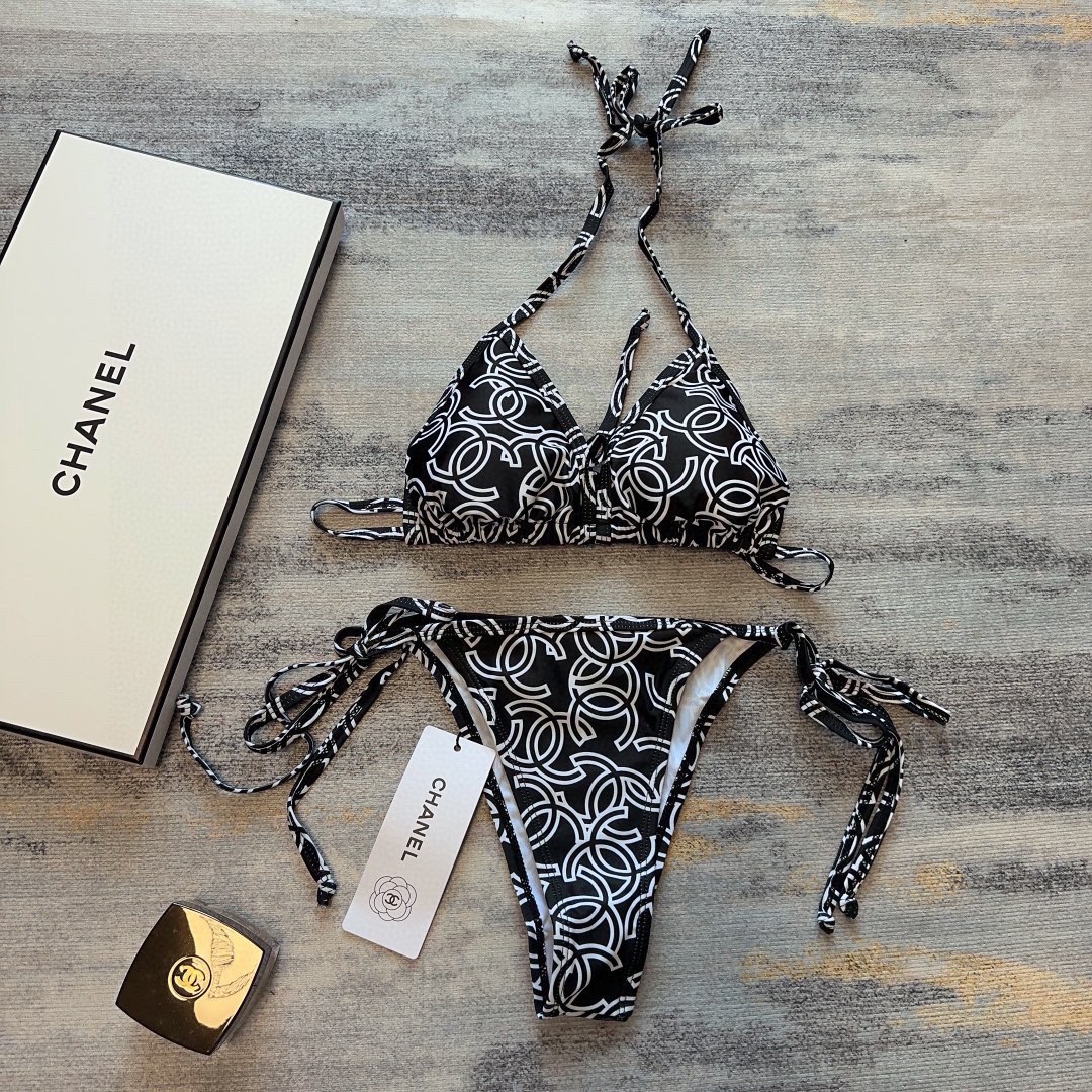 [TOP] CH@NEL Classic Logo Bikini - Black - Chanel