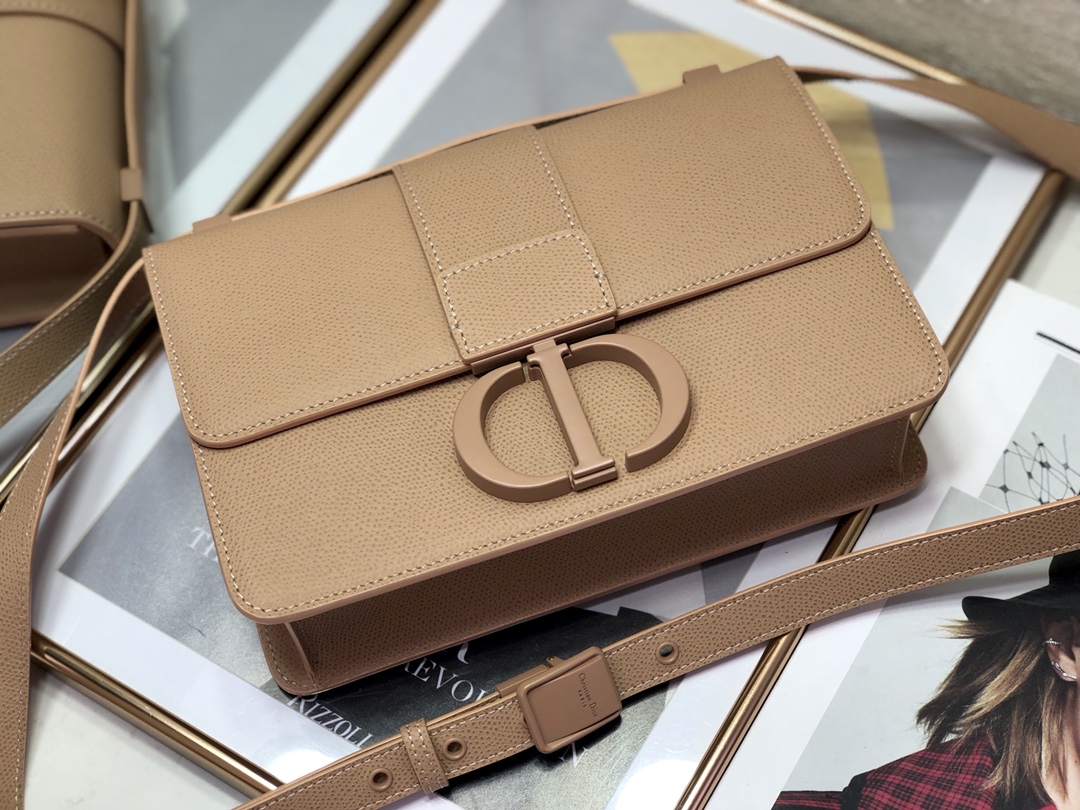 [Top] D!or 30 Montaigne Box Bag  - Christian Dior
