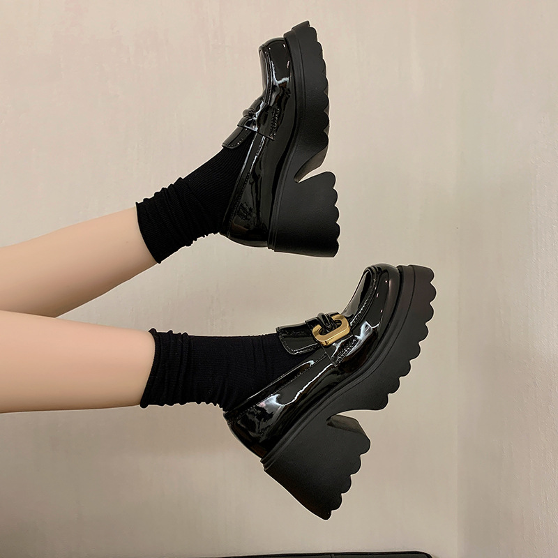 Thick-soled loafers women’s 2023 spring and autumn new British style round toe shallow mouth slip-on small leather shoes high-heeled single shoes women