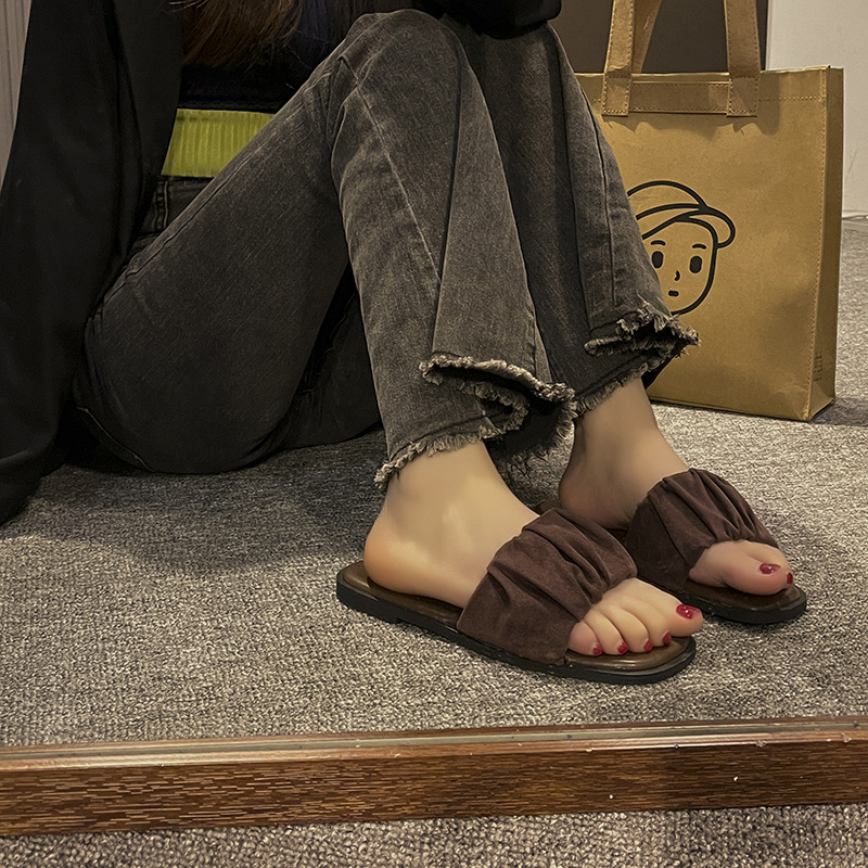 French pleated flip flop flat bottom square toe fairy sandals