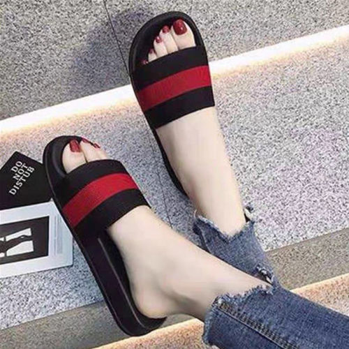 Net red slippers female summer outdoor wear new ins tide home non-slip student Korean fashion ladies sandals outdoor