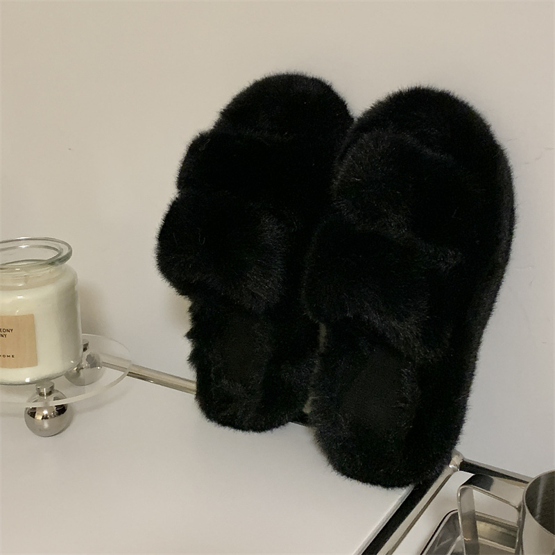 The real shot is not reduced, thick bottom Korean version plus fluffy slippers, female ins tide outside wear fashion net red autumn and winter home use tide