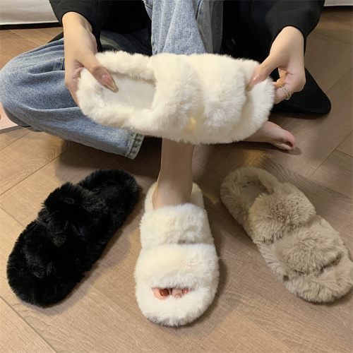 The real shot is not reduced, thick bottom Korean version plus fluffy slippers, female ins tide outside wear fashion net red autumn and winter home use tide