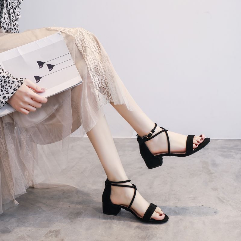 Fashion sandals 2022 new women’s summer mid-heel super hot with skirt net celebrity fairy style temperament thick heel straps