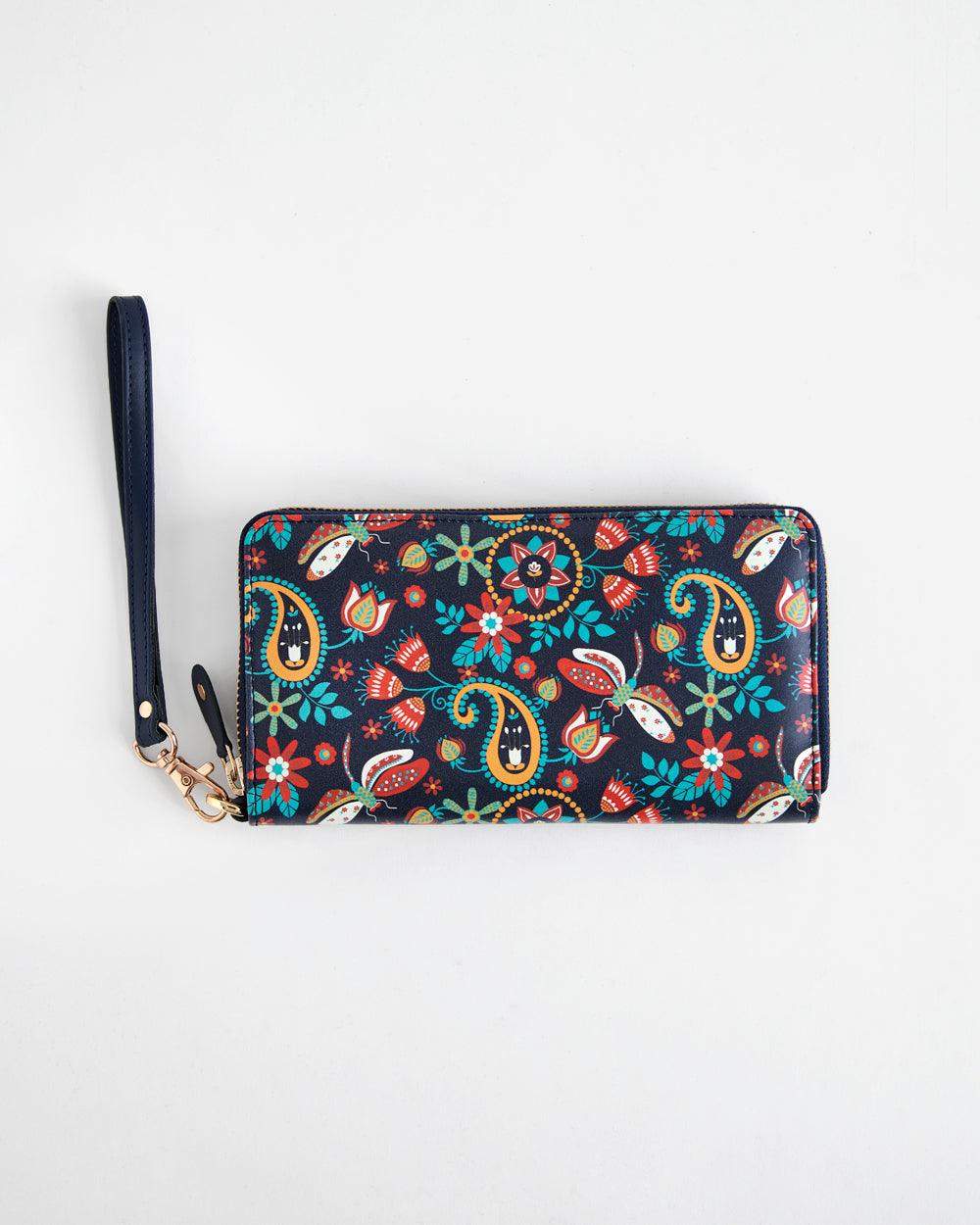 Begum Paisley Wristlet - Black