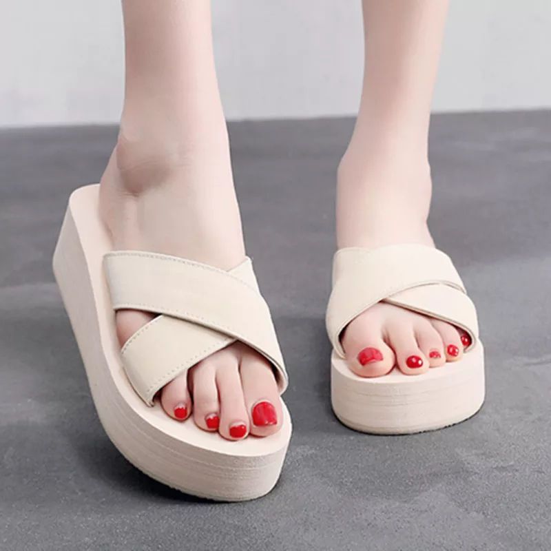 thick-soled slippers women’s outer wear thin cross-strap sandals summer fashion high-heeled beach shoes tide