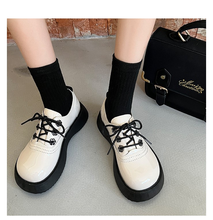 British style small leather shoes 2023 spring new retro round head Mary Jane muffin thick bottom large size single shoes women