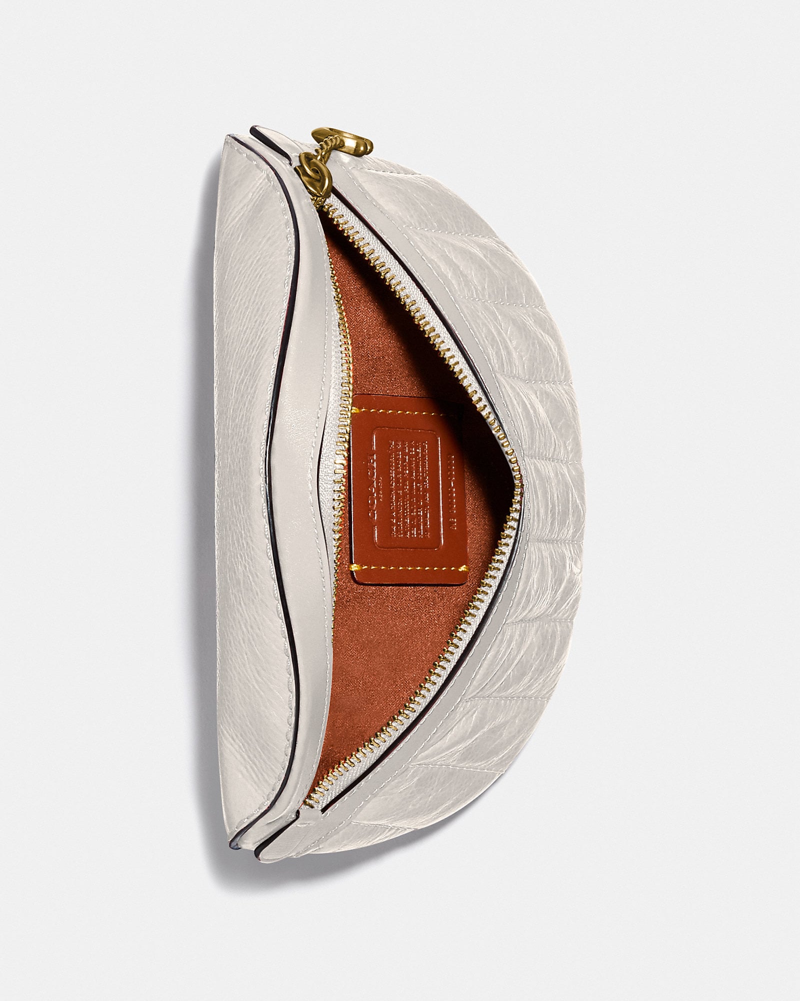 Chain Belt Bag With Quilting