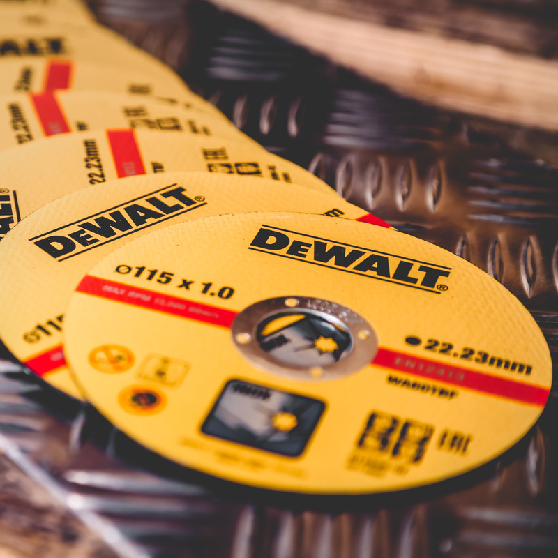 DeWalt Thin Metal Cutting Discs 115 x 1.0 x 22.2mm