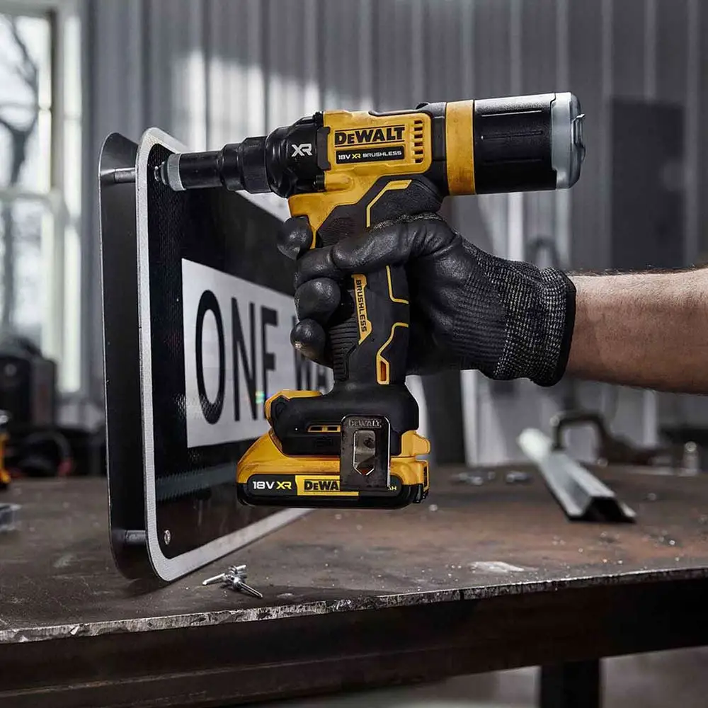 DEWALT 18V XR Brushless 2.4-4.8mm Rivet Tool Skin w/ TSTAK DCF403NT-XJ