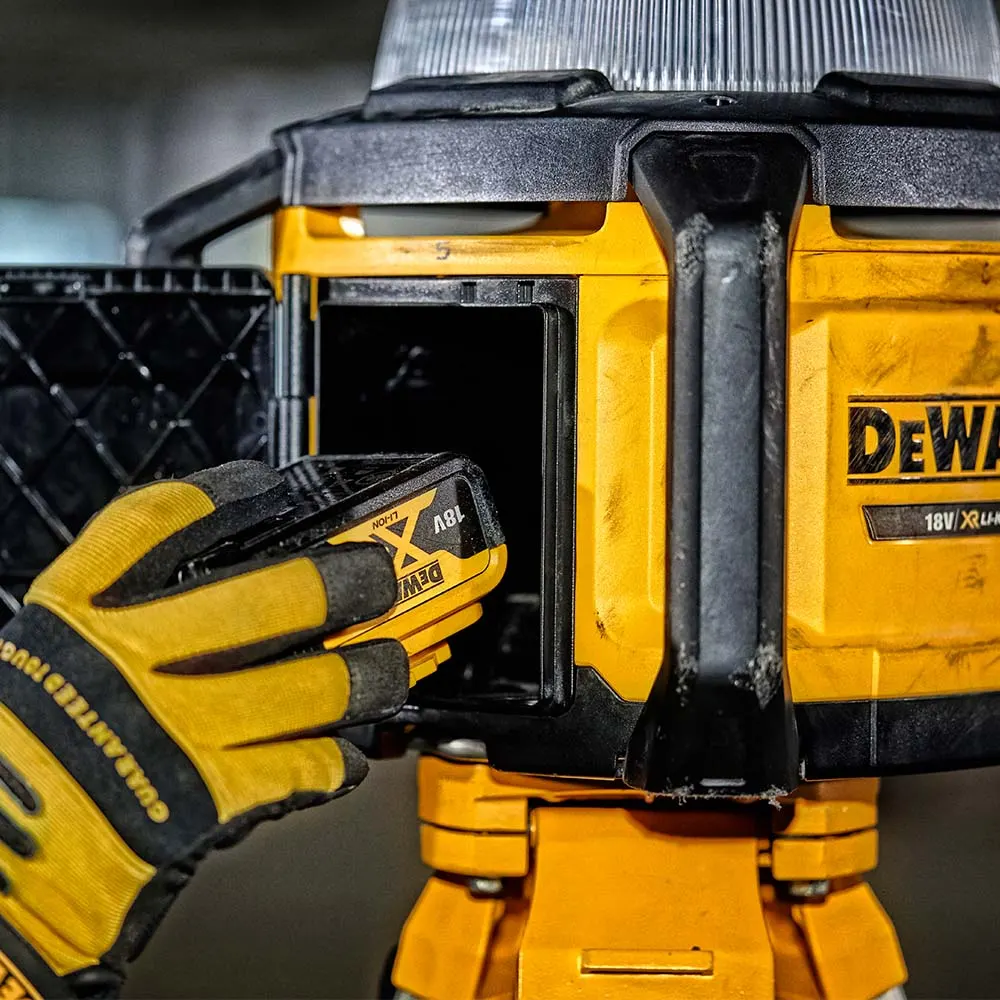 DEWALT 18V LED Tool Connect True Area Light Skin DCL074-XJ