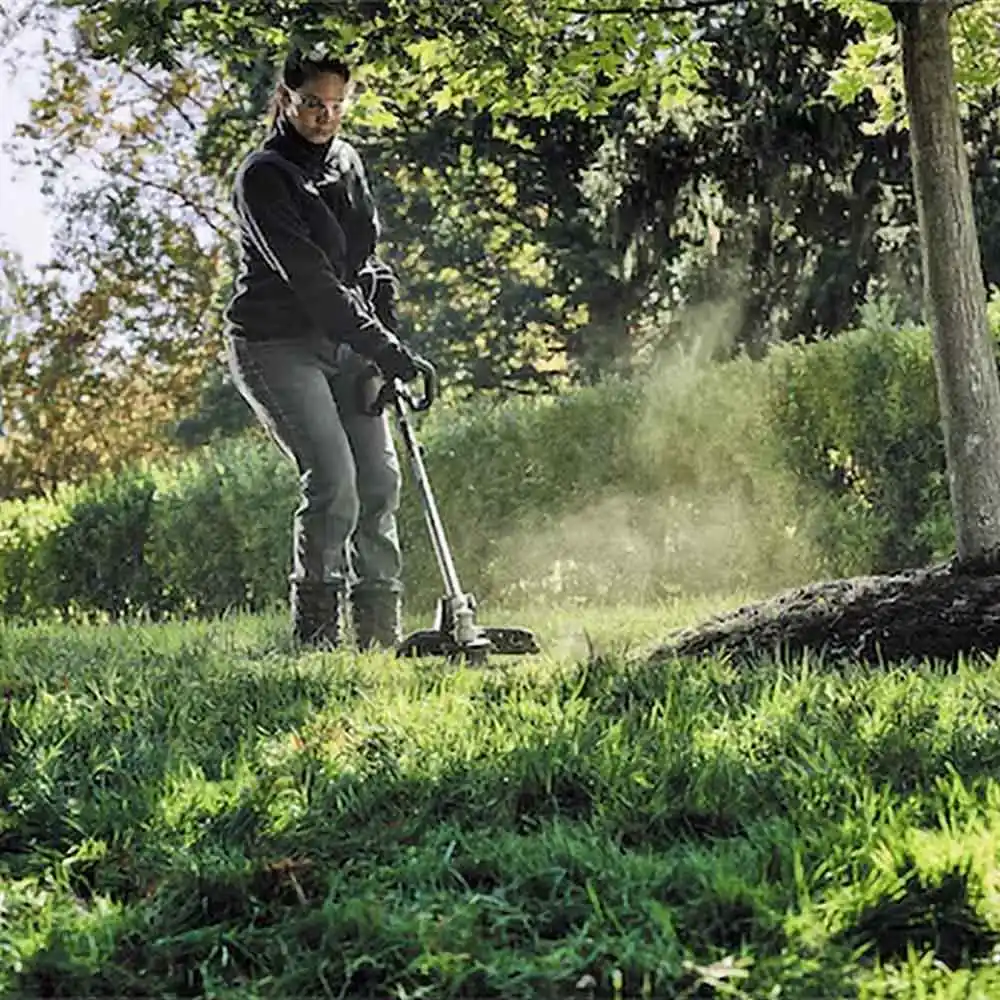 DEWALT 54V XR Flexvolt Brushless 1x9.0Ah Multi-Tool Power Head & Line Trimmer Attachment Kit DCMAS5713X1-XE