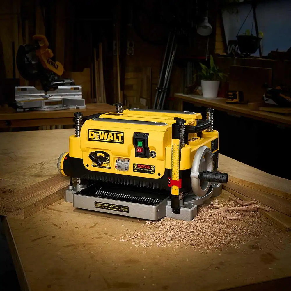DEWALT 1800W 330mm Thicknesser DW735-XE