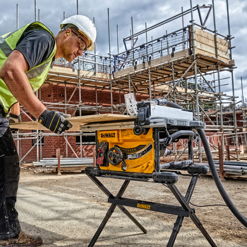 DeWalt 210mm 1700W Compact Table Saw 110V