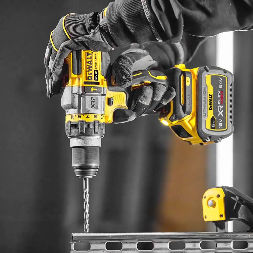 DEWALT 18V XR FLEXVOLT Advantage Brushless Hammer Drill Driver Skin DCD999N-XE