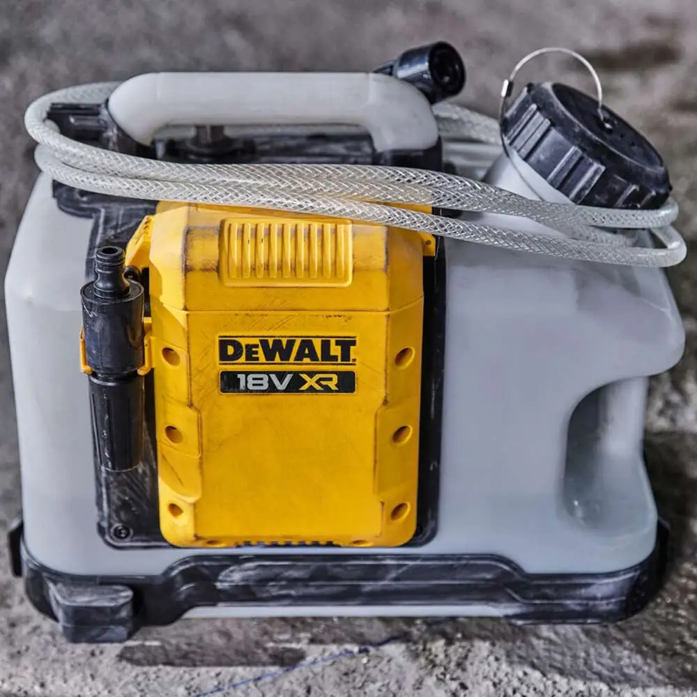 DEWALT 18V 15L Water Tank Skin DCE6820N-XJ