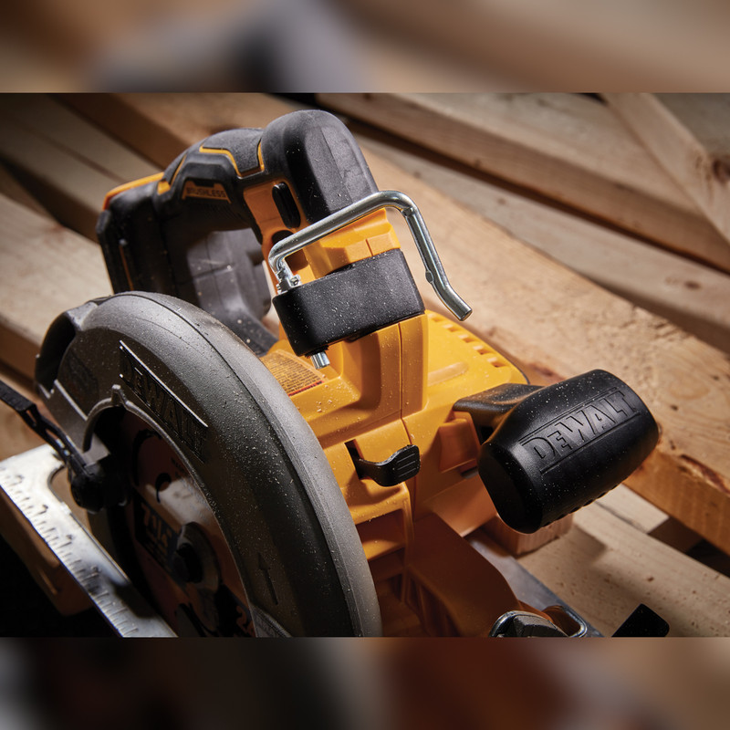 DeWalt 18V XR Flexvolt Advantage High Power 190mm Circular Saw Body Only