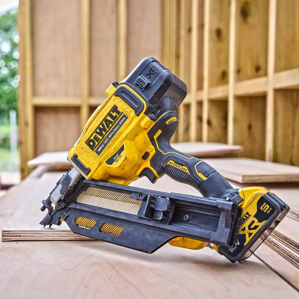 DEWALT 50-90mm Brushless Framer Nailer Skin DCN930N-XJ