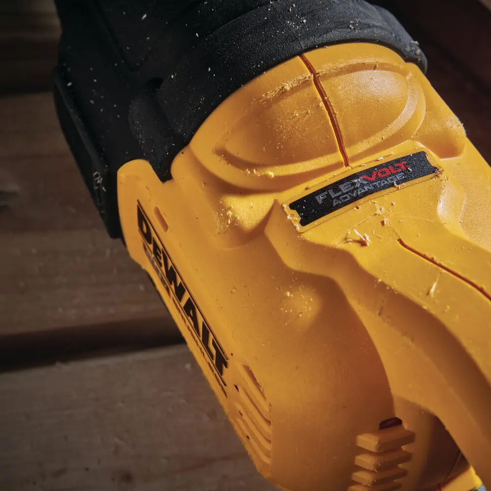 DEWALT 18V XR FlexVolt Advantage Brushless Reciprocating Saw Skin DCS386N-XE