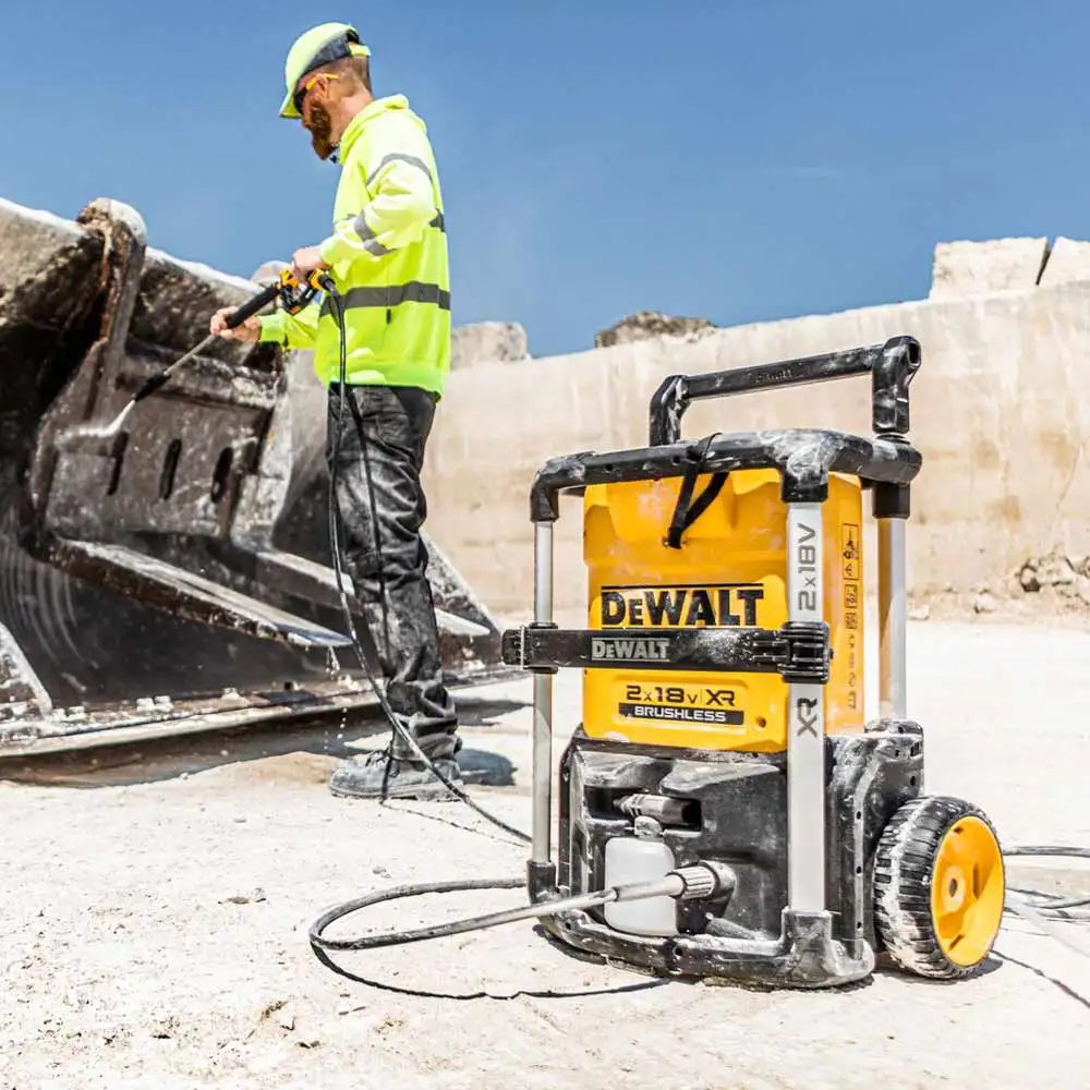DEWALT 2 x 18V XR Brushless 1600PSI Pressure Washer Skin DCMPW1600N-XE