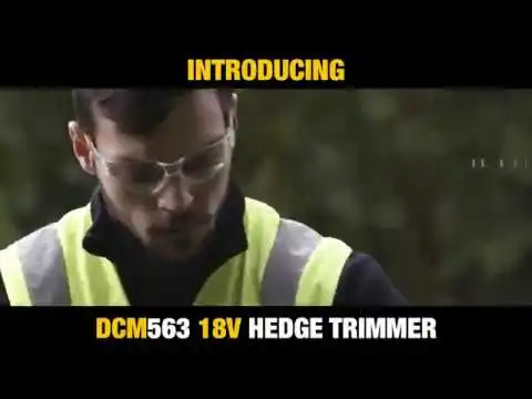 DEWALT 18V 550mm Hedge Trimmer SKIN DCM563PB-XE