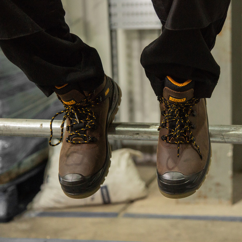 DeWalt Newark Waterproof Safety Boots Dark Brown Size 10