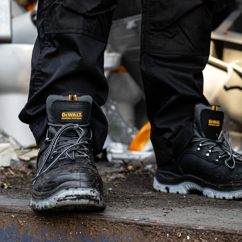 DeWalt Laser Safety Boots Size 12