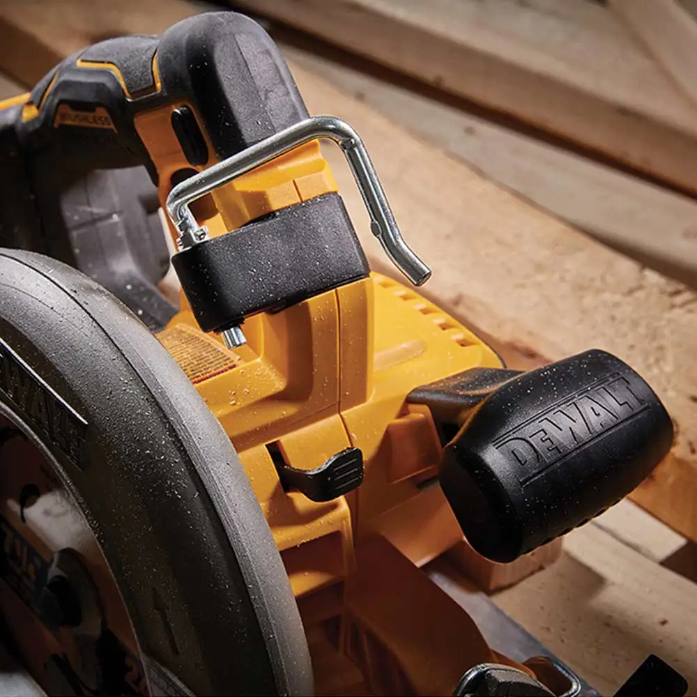 DEWALT 18V XR FlexVolt Advantage Brushless 184mm Circular Saw Skin DCS573N-XE