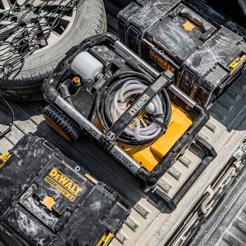 DEWALT 2 x 18V XR Brushless 1600PSI Pressure Washer Skin DCMPW1600N-XE