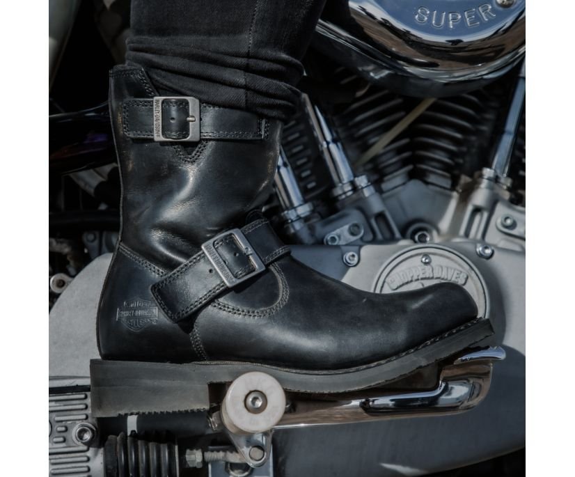 Women's Barlyn 6 Engineer Boots