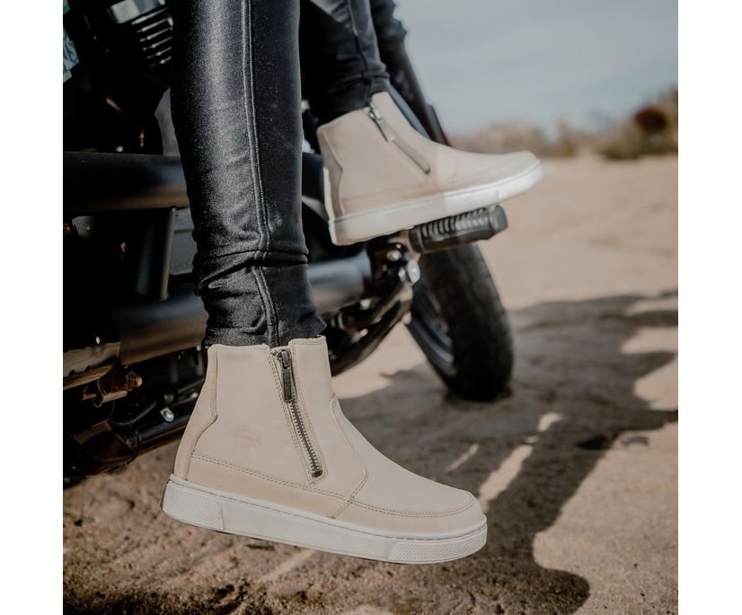 Women's Silvana Sneakers