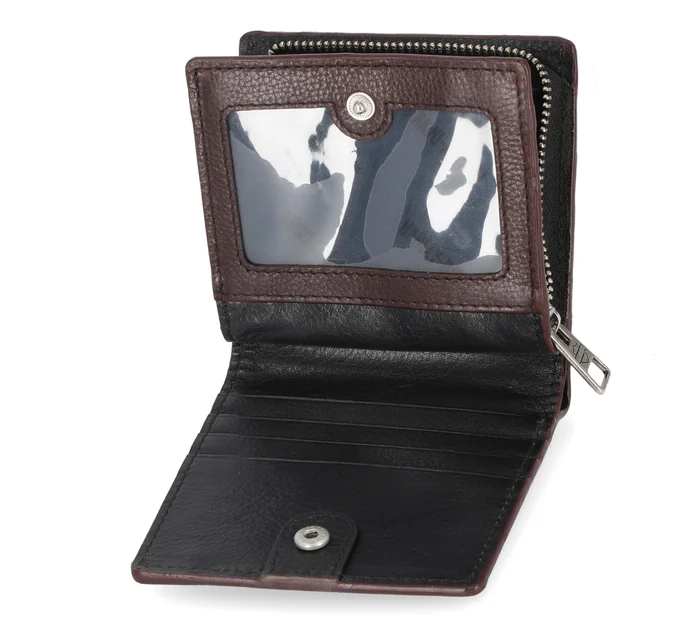Women's 120th Zip Billfold Pebble Leather Wallet