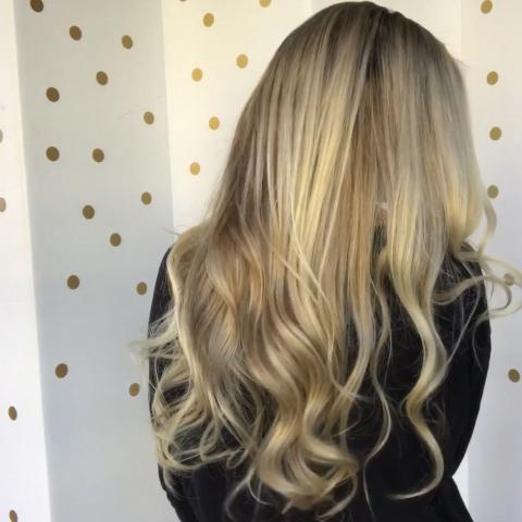 Romantic Fashion Gold Grow Up Wave Wig(Hair Root Black)