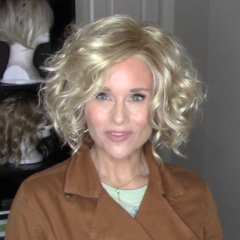 Bright Gold Bob Egg Roll Wig