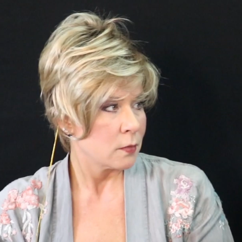 Leisure Linen Gold Short Wig(Hair Root Black)