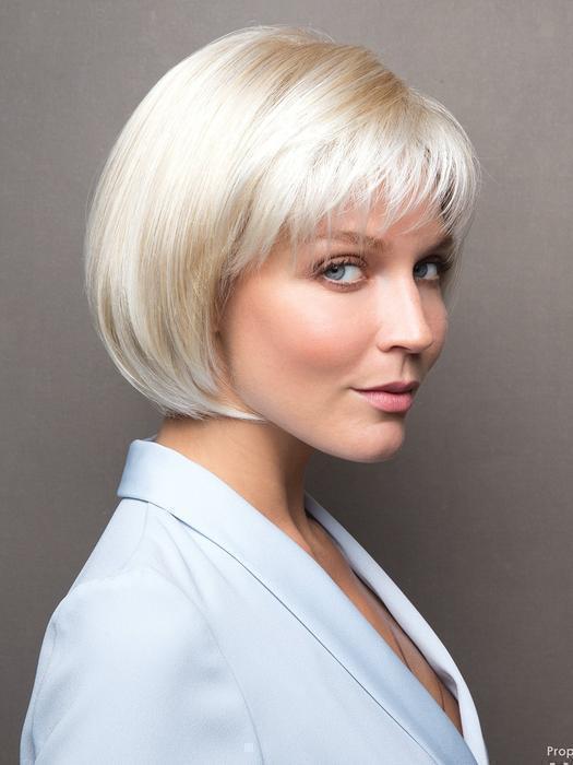 2021 New Charming White Gold Short Wig