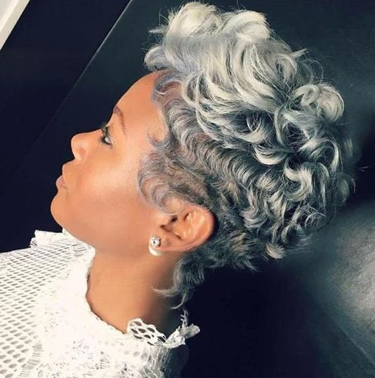 Gorgeous Short Curly Wig