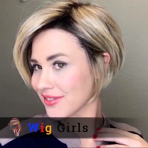 Popular Sweet Golden Short Wig (Hair Root Black)