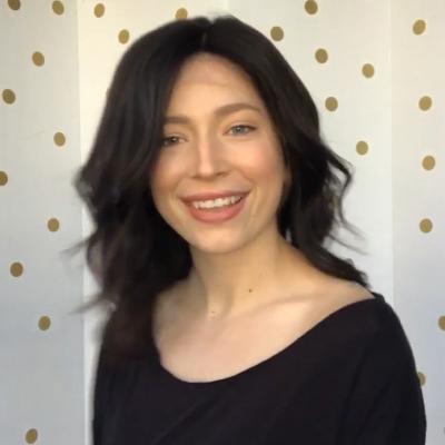 Romantic Fashion Black Shoulder Wave Wig