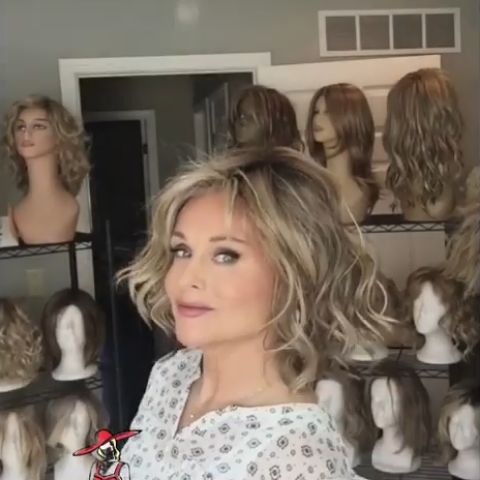 Brown Mixed Gold Bob Roll Wig