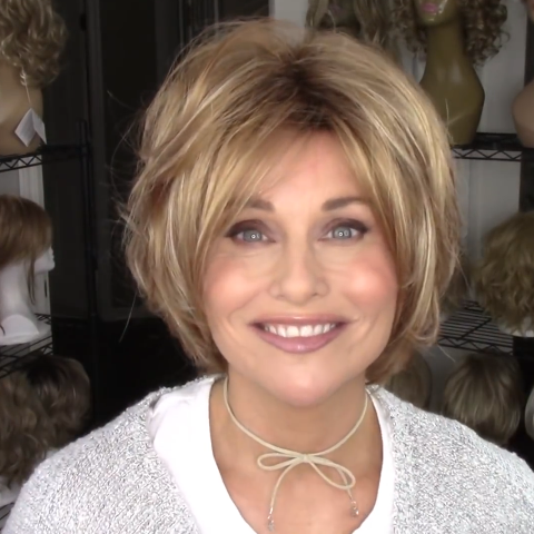 Popular Brown Gold Short Wave Wig