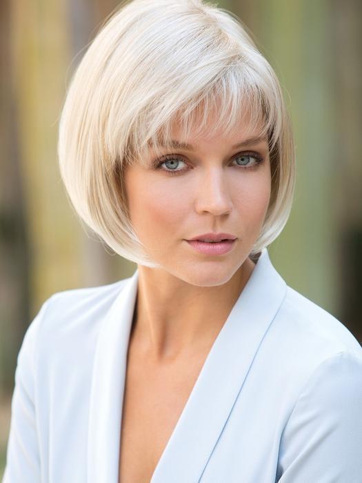 2021 New Charming White Gold Short Wig