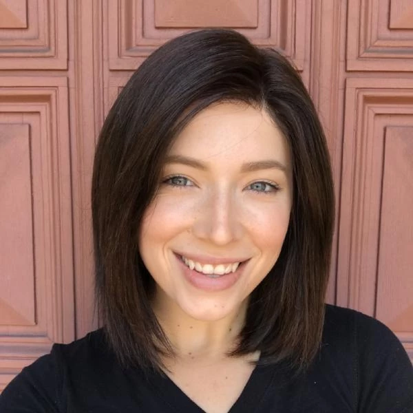 Quinn By Amore (Average Cap)