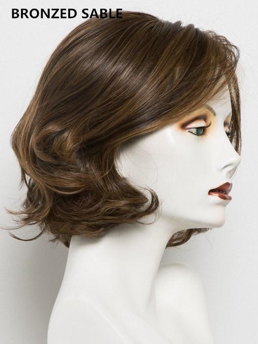 Crowd Pleaser | Synthetic Wig