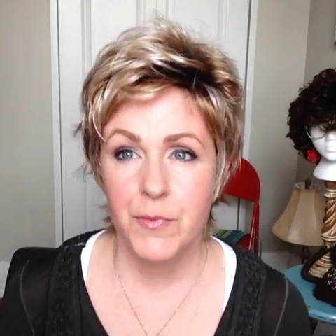 Foreign Gas Champagne Gold Short Wig